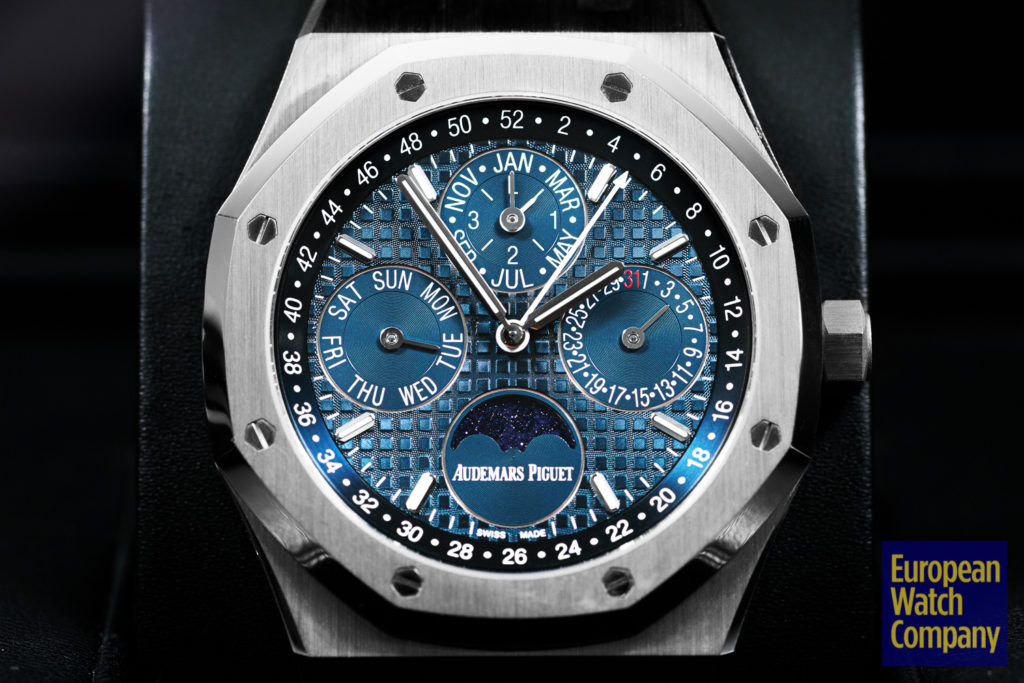 Audermars-Piguet-Royal-Oak-Perpetual-26574ST.OO.1220ST.02