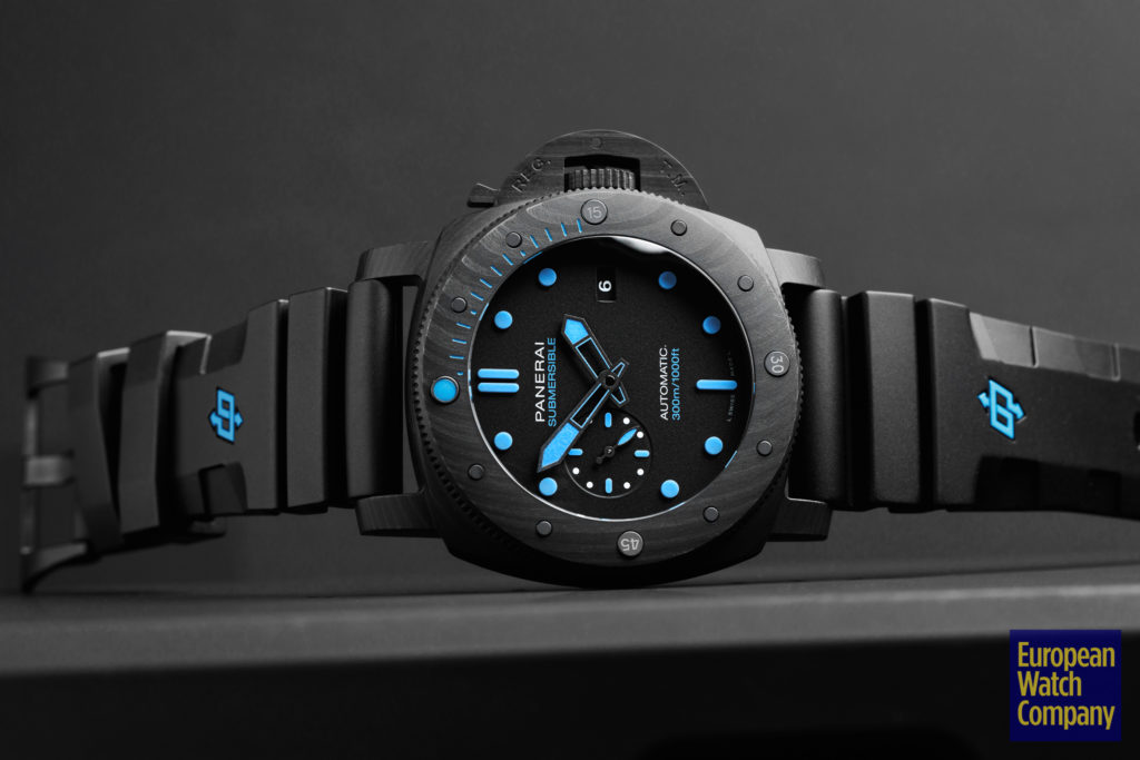 Panerai-Submersible-Carbotech-3-Days-Automatic-PAM01616