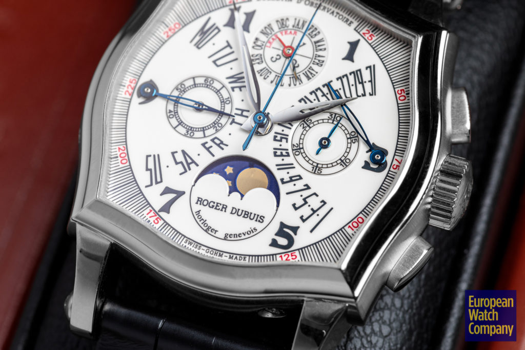 Roger-Dubuis-Sympathie-Bi-Retrograde-Perpetual-Calendar-S37.5632.0