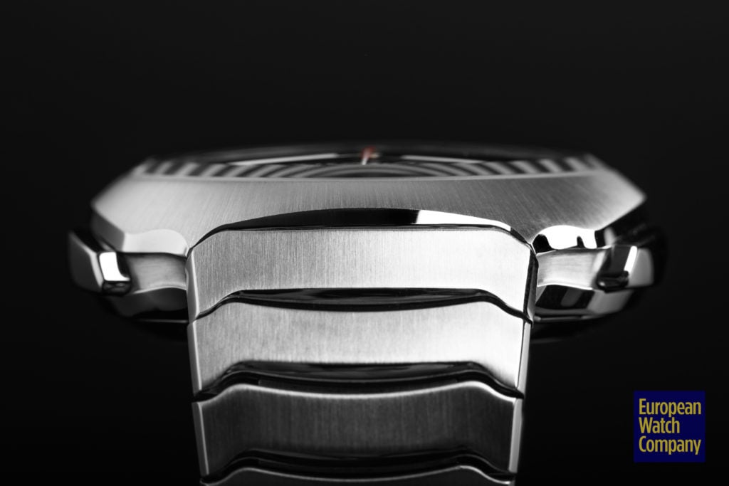 H-Moser-_-Cie-Streamliner-Flyback-Chronograph